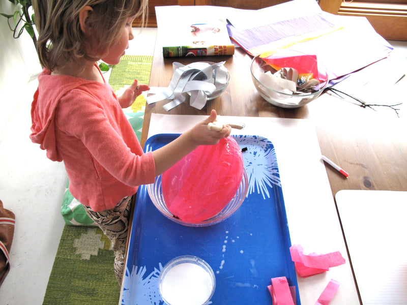 not sure who I am.... read this interview on Bloesem Design