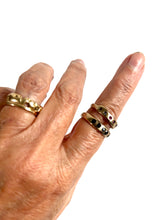 Parti sapphire thin ring