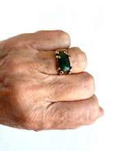 Jade pebble bronze ring