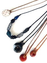 Blues gemstone netted necklace