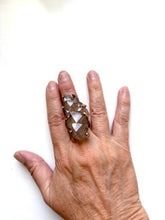 Large quartz cluster ring