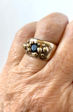 Blue sapphire bubble ring