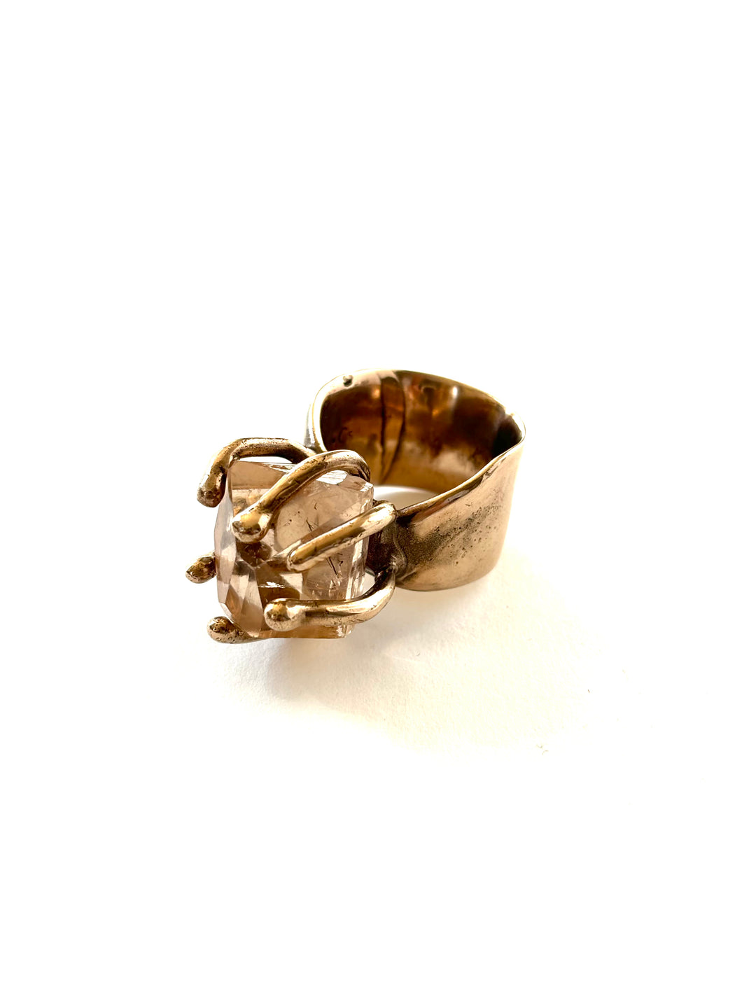 peach topaz claw set ring